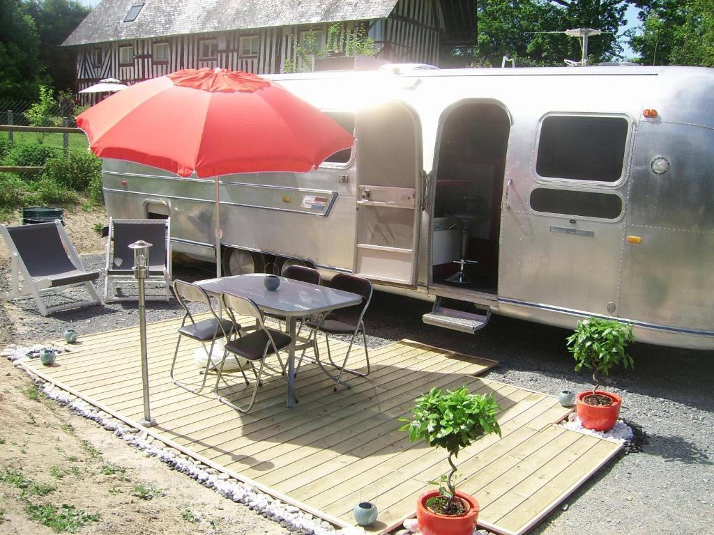 Les Gites De La Pomme D'Or Beuzeville Habitación foto