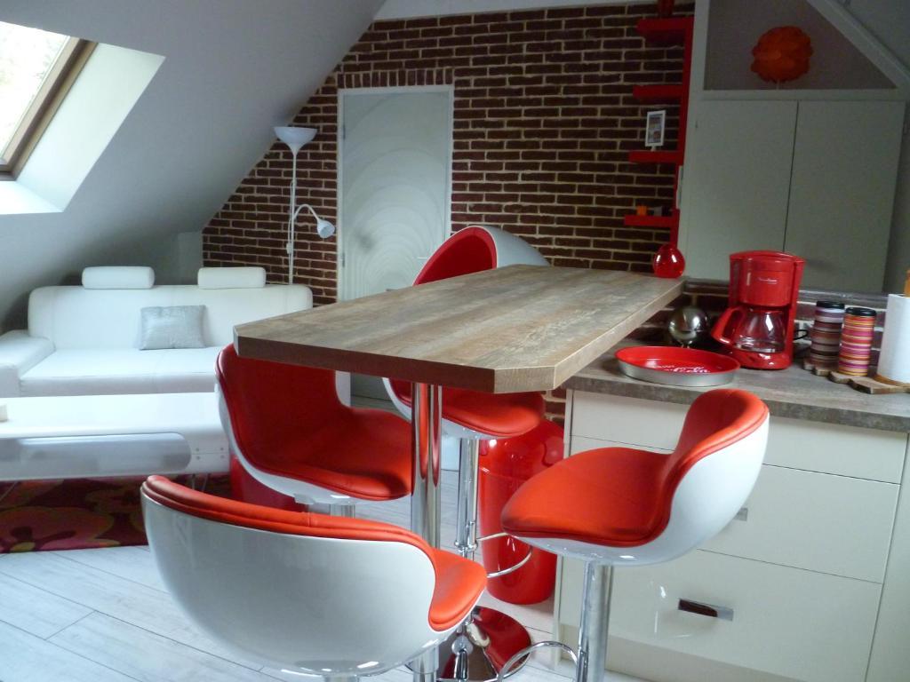 Les Gites De La Pomme D'Or Beuzeville Habitación foto